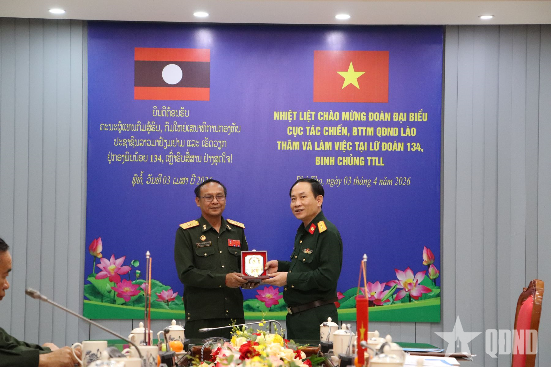 Cục Tác chiến (Bộ Tổng Tham mưu Quân đội nhân dân Lào) thăm, làm việc tại Lữ đoàn 134 (Binh chủng Thông tin liên lạc)